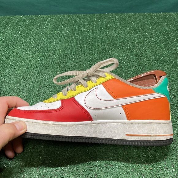 Nike Air Force 1 LV8 sneakers youth size 6 (OKPM-10-019) - Picture 9 of 14